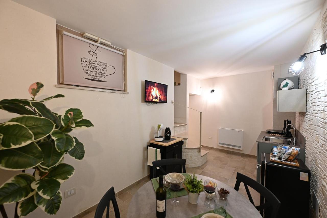 Suite Laurel Spa Con Idromassaggio Fasano Exterior foto