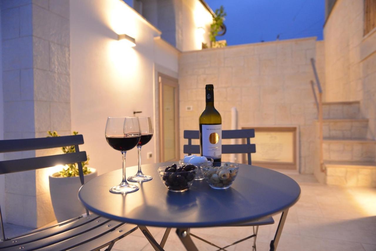 Suite Laurel Spa Con Idromassaggio Fasano Exterior foto